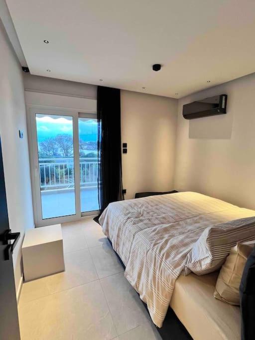 Lagonisi 2 Bedroom Luxury Apartment By The Sea! Bagian luar foto